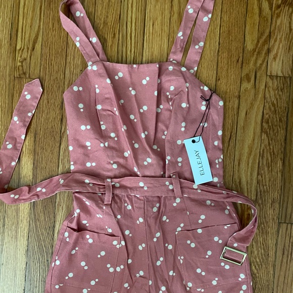 Elle jay Pink jumpsuit - Picture 2 of 6